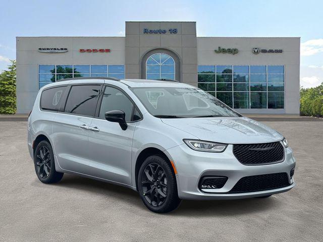 2026 Chrysler Pacifica Limited AWD for sale in East Brunswick, NJ