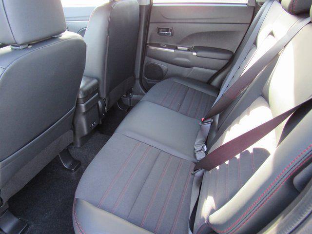 2026 Mitsubishi Outlander Sport 2.0 SE