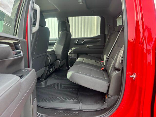 2026 Chevrolet Silverado 1500 4WD Crew Cab Standard Bed LT