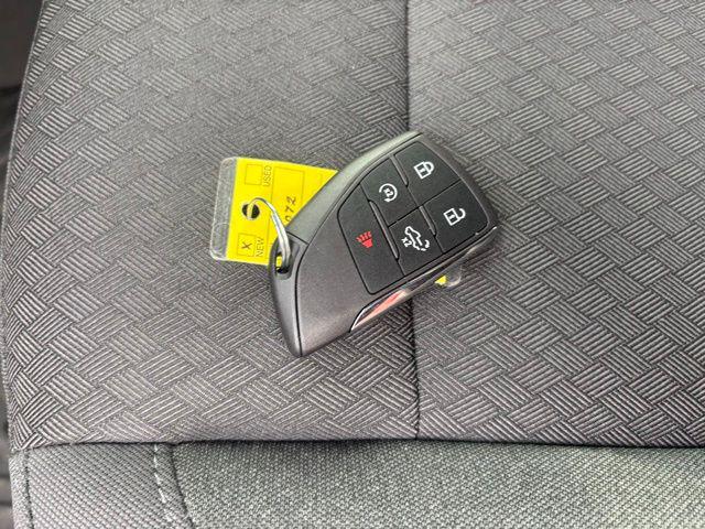 2026 Chevrolet Silverado 1500 4WD Crew Cab Standard Bed LT
