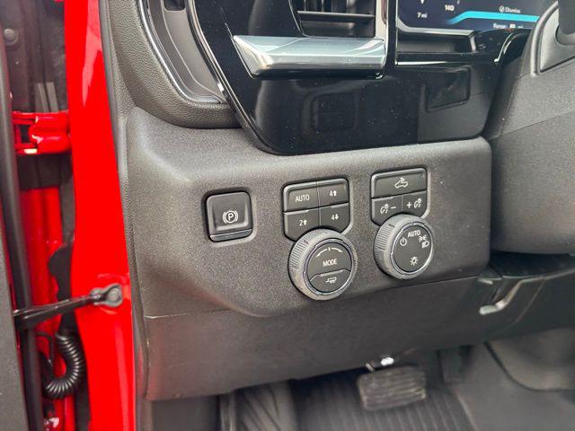 2026 Chevrolet Silverado 1500 4WD Crew Cab Standard Bed LT