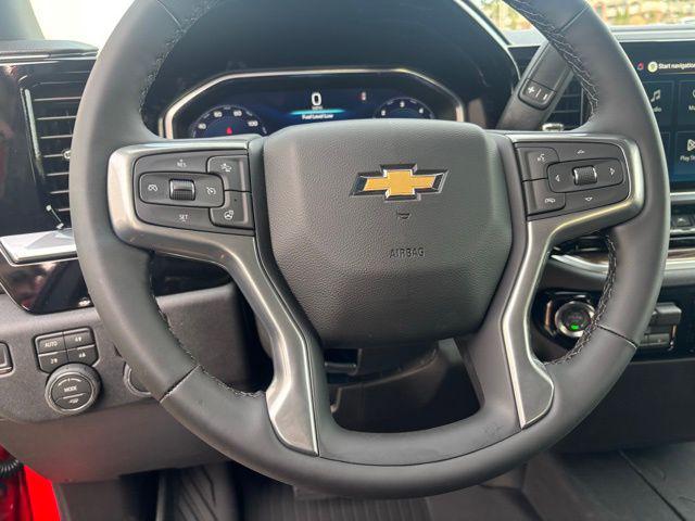 2026 Chevrolet Silverado 1500 4WD Crew Cab Standard Bed LT