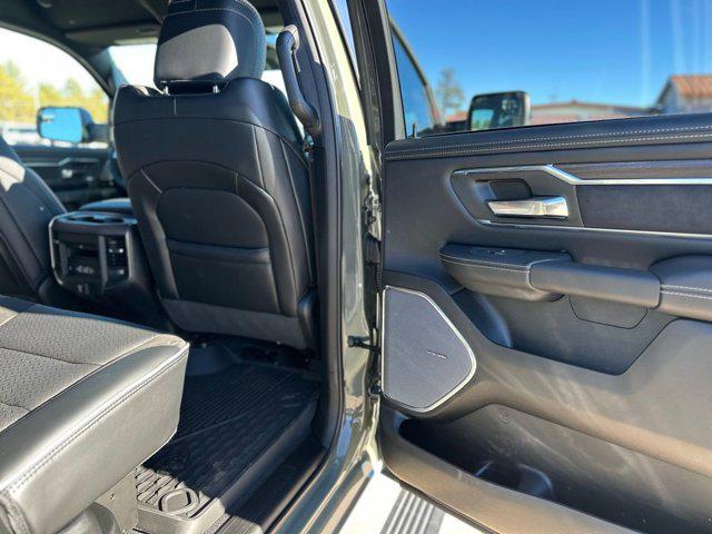 2026 Ram 1500 Laramie Crew Cab 4x4 5'7" Box