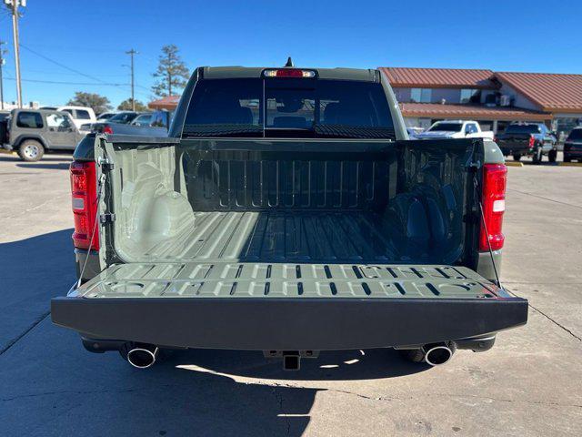 2026 Ram 1500 Laramie Crew Cab 4x4 5'7" Box