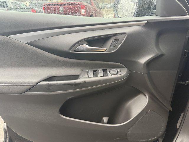 2025 Buick NV Preferred FWD