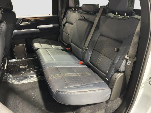 2026 Chevrolet Silverado 2500HD Crew Cab, Standard Bed, High Country, 4WD