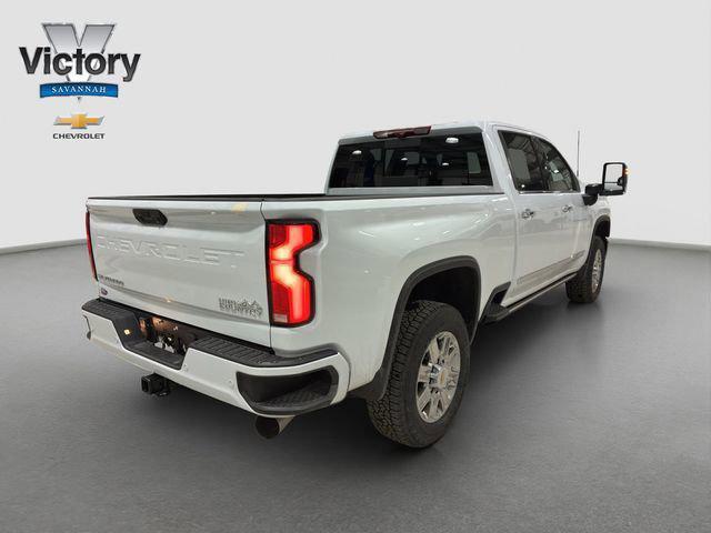 2026 Chevrolet Silverado 2500HD Crew Cab, Standard Bed, High Country, 4WD