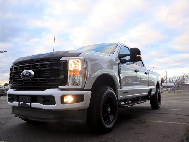 2024 Ford F-350 XLT