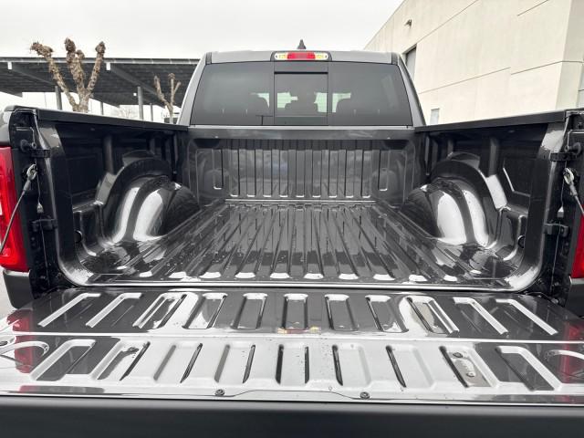 2026 Ram 1500 Laramie Crew Cab 4x4 57 Box