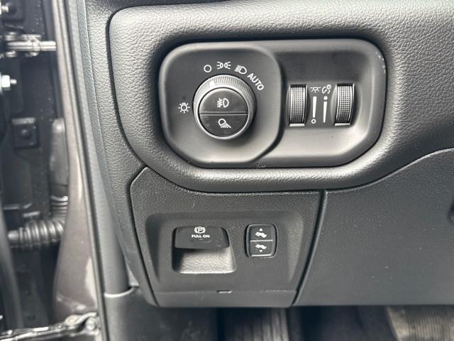 2026 Ram 1500 Laramie Crew Cab 4x4 57 Box
