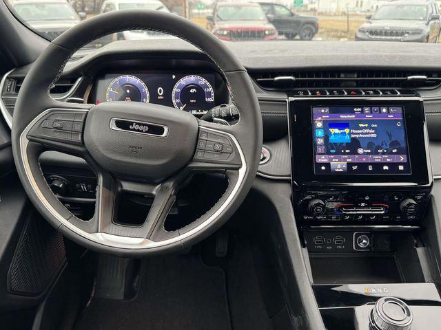 2026 Jeep Grand Cherokee GRAND CHEROKEE LAREDO X 4X4