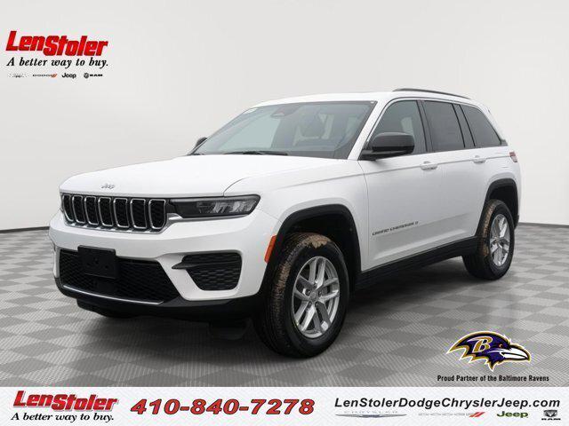 2026 Jeep Grand Cherokee GRAND CHEROKEE LAREDO X 4X4