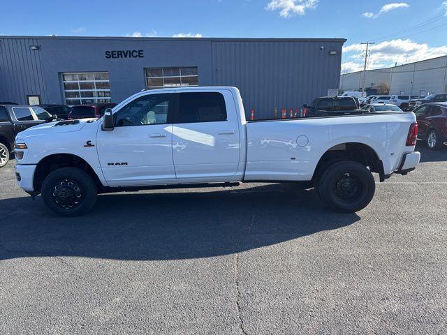 2026 Ram 3500 Laramie Crew Cab 4x4 8' Box