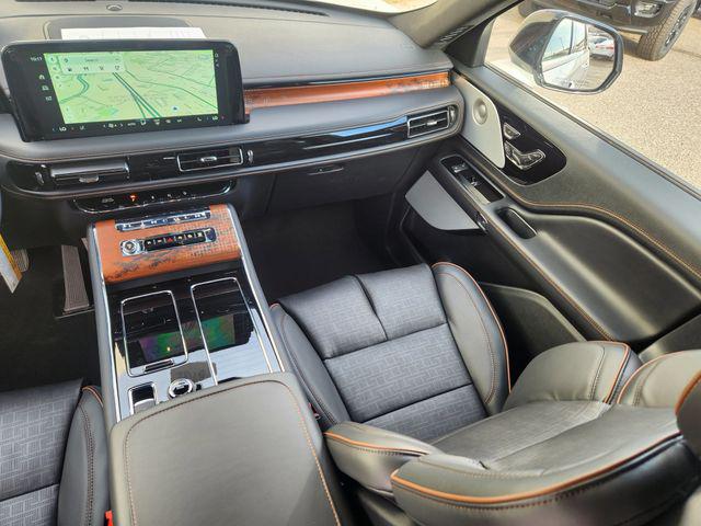 2026 Lincoln Aviator Black Label