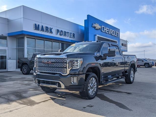 2022 GMC Sierra 2500HD 4WD Crew Cab Standard Bed Denali