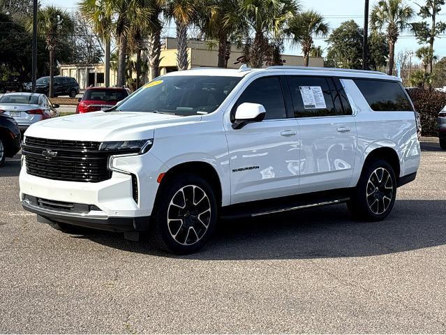 2023 Chevrolet Suburban 4WD LT