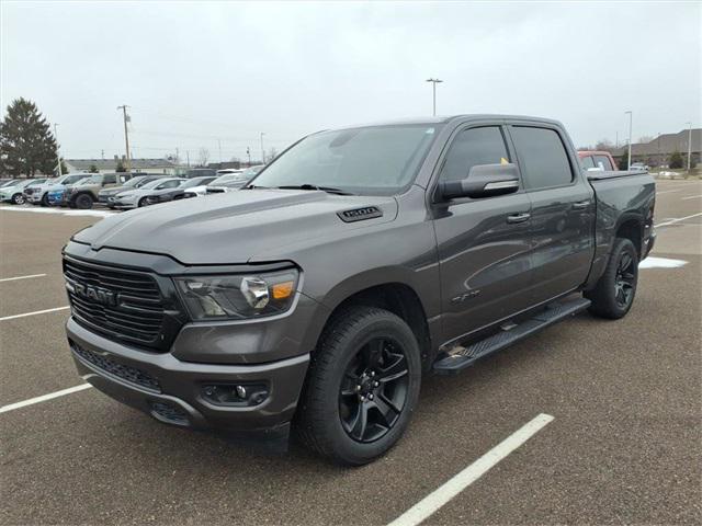2020 RAM 1500 Big Horn Crew Cab 4x4 57 Box