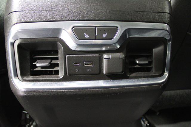 2021 Chevrolet Silverado 1500 4WD Crew Cab Short Bed LTZ