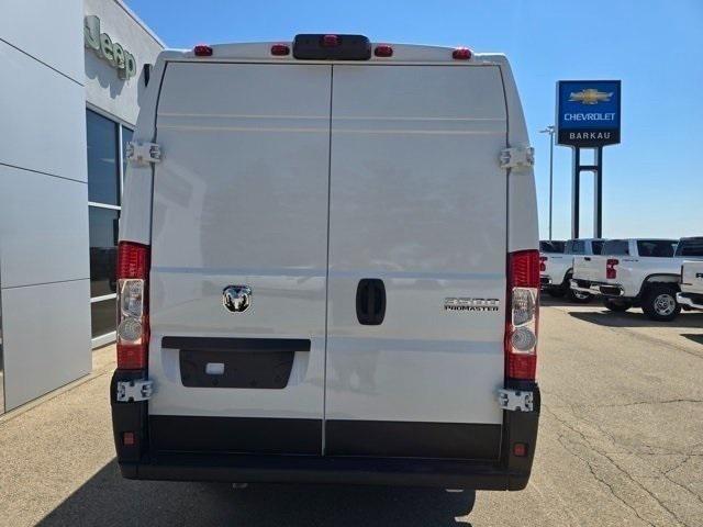 2025 RAM Ram ProMaster RAM PROMASTER 3500 TRADESMAN CARGO VAN HIGH ROOF 159 WB EXT