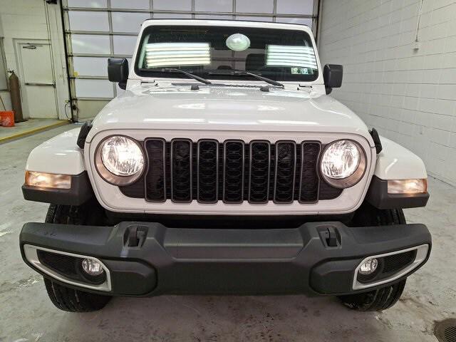 2024 Jeep Gladiator Sport S
