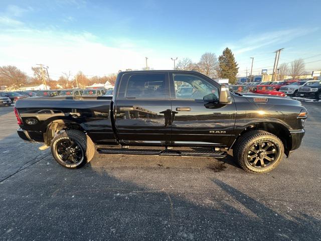 2025 RAM 2500 Big Horn Crew Cab 4x4 64 Box