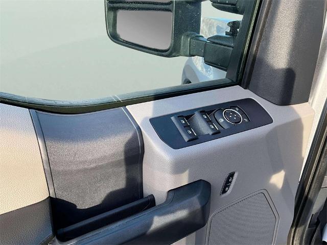2022 Ford F-350 XL