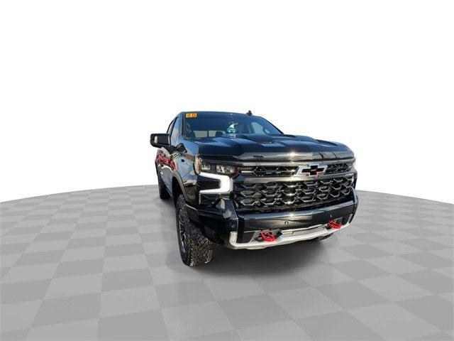 2025 Chevrolet Silverado 1500 4WD Crew Cab Short Bed ZR2