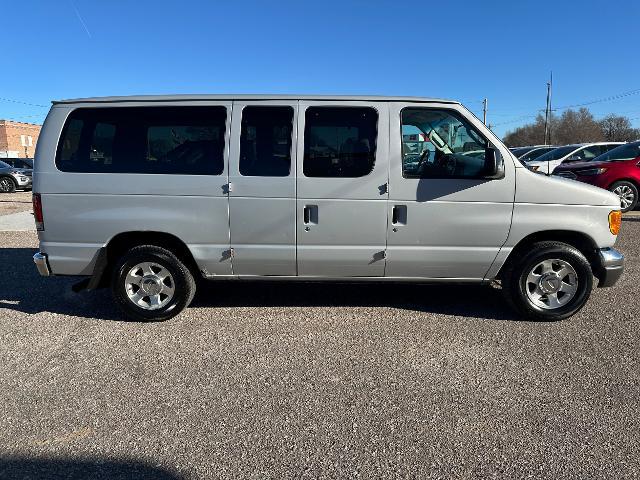2006 Ford E-150 Cargo