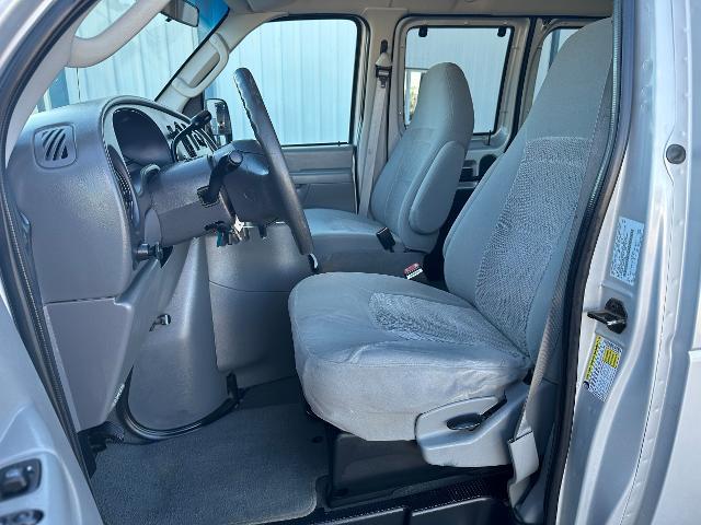 2006 Ford E-150 Cargo