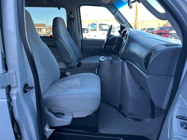 2006 Ford E-150 Cargo
