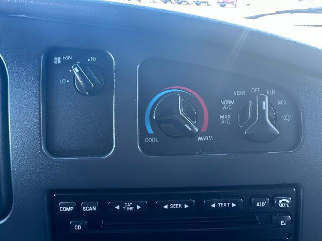 2006 Ford E-150 Cargo