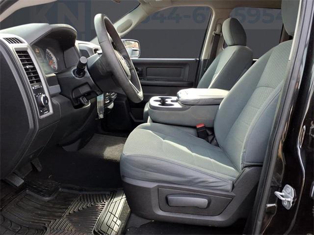 2018 RAM 1500 Express Quad Cab 4x4 64 Box