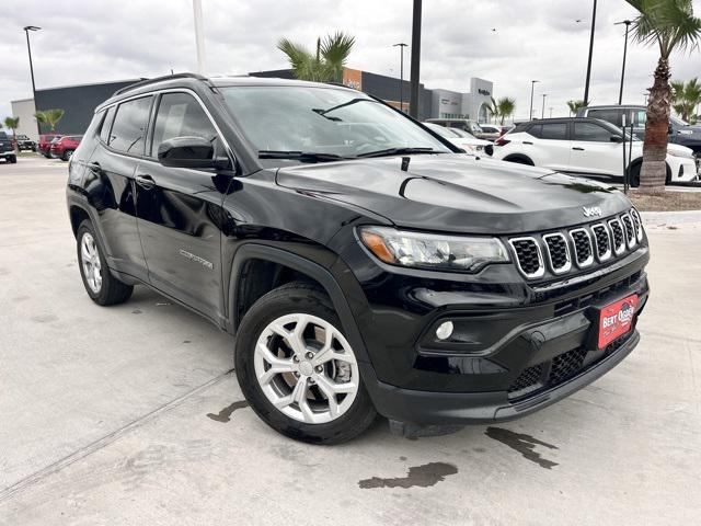 2024 Jeep Compass Latitude 4x4 2024 Jeep Compass Latitude 4x4