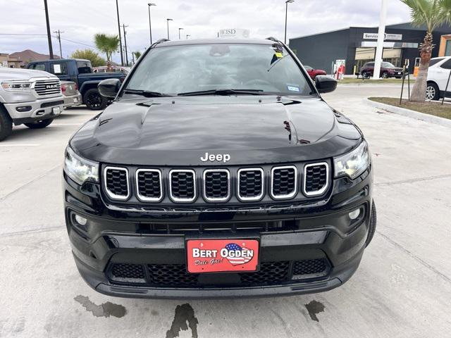 2024 Jeep Compass Latitude 4x4 2024 Jeep Compass Latitude 4x4