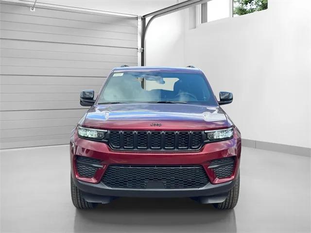 2025 Jeep Grand Cherokee Altitude X 4x4