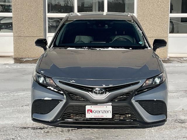 2022 Toyota Camry SE AWD