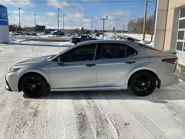 2022 Toyota Camry SE AWD
