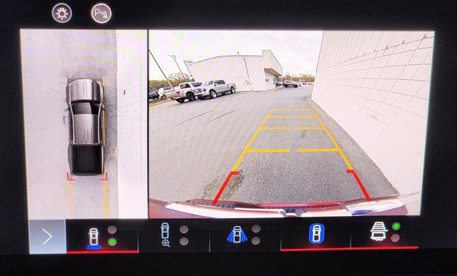 2024 GMC Canyon 4WD AT4