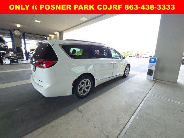 2021 Chrysler Pacifica Hybrid Limited