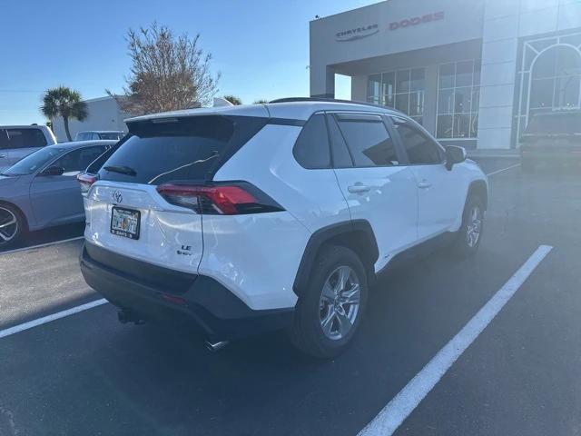 2025 Toyota RAV4 Hybrid LE