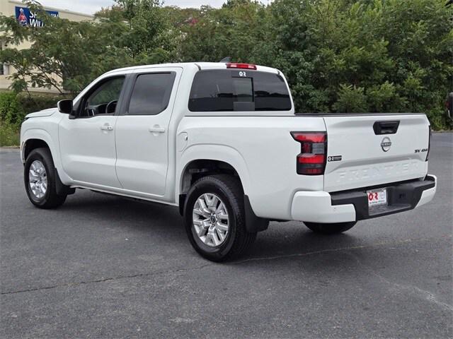 2023 Nissan Frontier Crew Cab SV 4x4