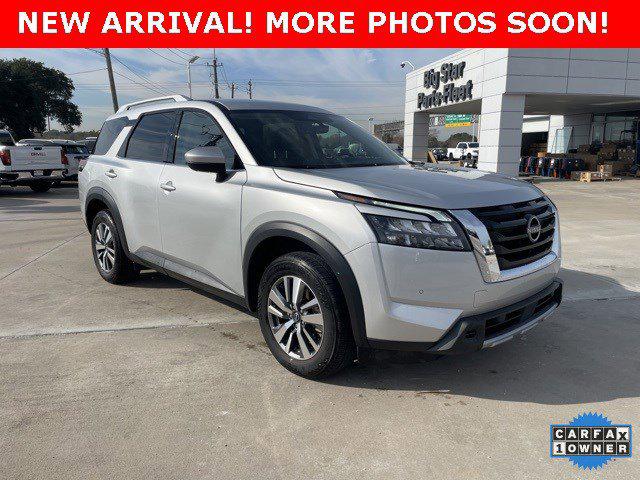 2025 Nissan Pathfinder SL FWD