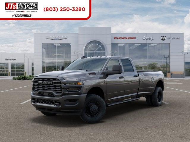 2026 RAM Ram 3500 RAM 3500 TRADESMAN CREW CAB 4X4 8 BOX