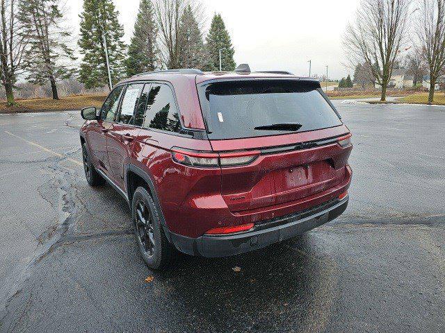 2024 Jeep Grand Cherokee Altitude 4x4 2024 Jeep Grand Cherokee Altitude 4x4