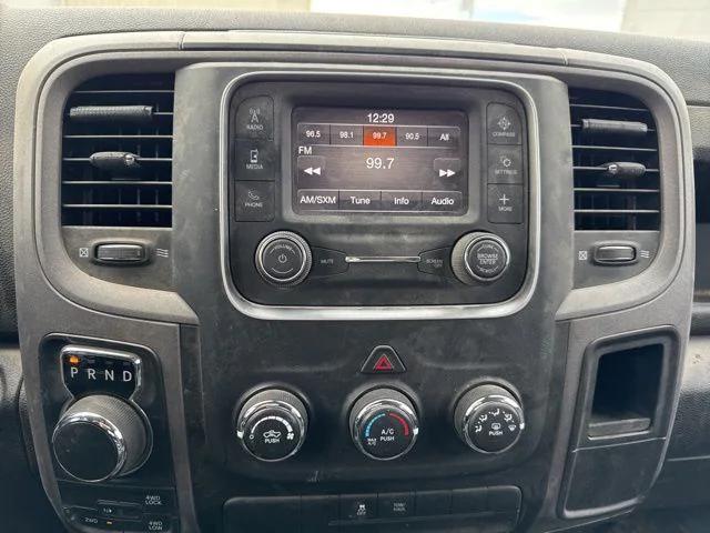 2022 RAM 1500 Classic Tradesman Crew Cab 4x4 57 Box 2022 RAM 1500 Classic Tradesman Crew Cab 4x4 57 Box