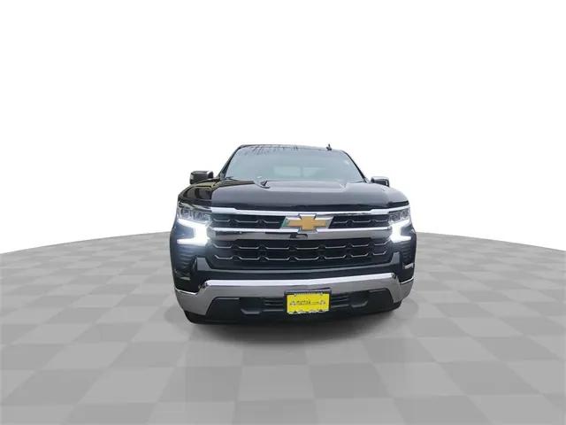 2023 Chevrolet Silverado 1500 2WD Crew Cab Short Bed LT