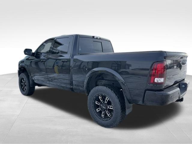 2017 RAM 2500 Laramie Crew Cab 4x4 64 Box