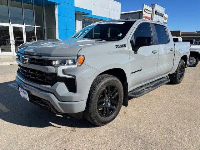 2024 Chevrolet Silverado 1500 4WD Crew Cab Short Bed RST