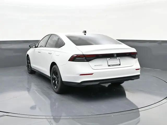 2025 Honda Accord Sedan SE