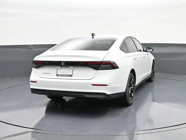 2025 Honda Accord Sedan SE